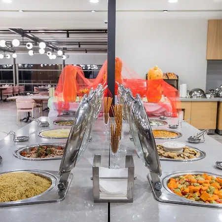 Signature Ortahisar & מלון 4*