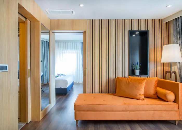 Signature Ortahisar & 4*